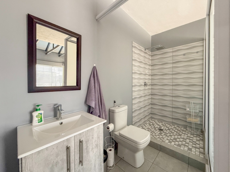 7 Bedroom Property for Sale in Melodie North West